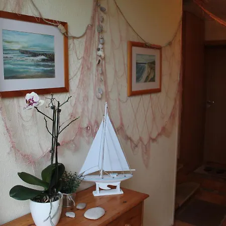 Quaint In On Baltic Coast Appartement Pruchten